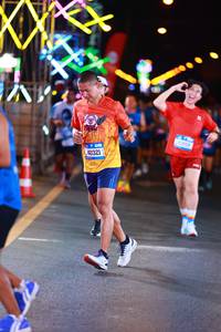 BIB: 40321, 43856
                            <button type="button" onclick="openModal(19776311)" class="btn btn-primary btn-sm float-right btn-popup" data-toggle="modal" data-target=".modal-high-quality">
                        <i class="fas fa-shopping-cart"></i> Add to Cart
                    </button>
                                            <button type="button" onclick="isThisMe(19776311, true)" class="btn btn-success btn-sm float-right btn-popup btn-isme hidden" data-toggle="tooltip" data-placement="bottom" title="นี่คือรูปของคุณใช่ไหม คลิกที่นี่เพื่อเอาเข้าอัลบั้ม">
                        <i class="fas fa-plus"></i> Add to album
                    </button>
                    <button type="button" onclick="isThisMe(19776311, false)" class="btn btn-warning btn-sm float-right btn-popup btn-isnotme hidden">
                        <i class="fas fa-ban"></i> Remove from album
                    </button>