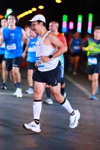 BIB: 290
                            <button type="button" onclick="openModal(19777443)" class="btn btn-primary btn-sm float-right btn-popup" data-toggle="modal" data-target=".modal-high-quality">
                        <i class="fas fa-shopping-cart"></i> Add to Cart
                    </button>
                                            <button type="button" onclick="isThisMe(19777443, true)" class="btn btn-success btn-sm float-right btn-popup btn-isme hidden" data-toggle="tooltip" data-placement="bottom" title="นี่คือรูปของคุณใช่ไหม คลิกที่นี่เพื่อเอาเข้าอัลบั้ม">
                        <i class="fas fa-plus"></i> Add to album
                    </button>
                    <button type="button" onclick="isThisMe(19777443, false)" class="btn btn-warning btn-sm float-right btn-popup btn-isnotme hidden">
                        <i class="fas fa-ban"></i> Remove from album
                    </button>