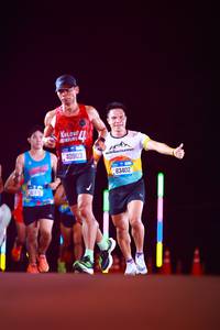 BIB: 382, 40903, 2018
                            <button type="button" onclick="openModal(19720691)" class="btn btn-primary btn-sm float-right btn-popup" data-toggle="modal" data-target=".modal-high-quality">
                        <i class="fas fa-shopping-cart"></i> Add to Cart
                    </button>
                                            <button type="button" onclick="isThisMe(19720691, true)" class="btn btn-success btn-sm float-right btn-popup btn-isme hidden" data-toggle="tooltip" data-placement="bottom" title="นี่คือรูปของคุณใช่ไหม คลิกที่นี่เพื่อเอาเข้าอัลบั้ม">
                        <i class="fas fa-plus"></i> Add to album
                    </button>
                    <button type="button" onclick="isThisMe(19720691, false)" class="btn btn-warning btn-sm float-right btn-popup btn-isnotme hidden">
                        <i class="fas fa-ban"></i> Remove from album
                    </button>