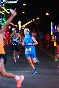 BIB: 40913
                            <button type="button" onclick="openModal(19729253)" class="btn btn-primary btn-sm float-right btn-popup" data-toggle="modal" data-target=".modal-high-quality">
                        <i class="fas fa-shopping-cart"></i> Add to Cart
                    </button>
                                            <button type="button" onclick="isThisMe(19729253, true)" class="btn btn-success btn-sm float-right btn-popup btn-isme hidden" data-toggle="tooltip" data-placement="bottom" title="นี่คือรูปของคุณใช่ไหม คลิกที่นี่เพื่อเอาเข้าอัลบั้ม">
                        <i class="fas fa-plus"></i> Add to album
                    </button>
                    <button type="button" onclick="isThisMe(19729253, false)" class="btn btn-warning btn-sm float-right btn-popup btn-isnotme hidden">
                        <i class="fas fa-ban"></i> Remove from album
                    </button>