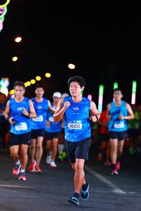 BIB: 4195, 42433
                            <button type="button" onclick="openModal(19740359)" class="btn btn-primary btn-sm float-right btn-popup" data-toggle="modal" data-target=".modal-high-quality">
                        <i class="fas fa-shopping-cart"></i> Add to Cart
                    </button>
                                            <button type="button" onclick="isThisMe(19740359, true)" class="btn btn-success btn-sm float-right btn-popup btn-isme hidden" data-toggle="tooltip" data-placement="bottom" title="นี่คือรูปของคุณใช่ไหม คลิกที่นี่เพื่อเอาเข้าอัลบั้ม">
                        <i class="fas fa-plus"></i> Add to album
                    </button>
                    <button type="button" onclick="isThisMe(19740359, false)" class="btn btn-warning btn-sm float-right btn-popup btn-isnotme hidden">
                        <i class="fas fa-ban"></i> Remove from album
                    </button>