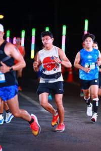 BIB: 419
                            <button type="button" onclick="openModal(19715112)" class="btn btn-primary btn-sm float-right btn-popup" data-toggle="modal" data-target=".modal-high-quality">
                        <i class="fas fa-shopping-cart"></i> Add to Cart
                    </button>
                                            <button type="button" onclick="isThisMe(19715112, true)" class="btn btn-success btn-sm float-right btn-popup btn-isme hidden" data-toggle="tooltip" data-placement="bottom" title="นี่คือรูปของคุณใช่ไหม คลิกที่นี่เพื่อเอาเข้าอัลบั้ม">
                        <i class="fas fa-plus"></i> Add to album
                    </button>
                    <button type="button" onclick="isThisMe(19715112, false)" class="btn btn-warning btn-sm float-right btn-popup btn-isnotme hidden">
                        <i class="fas fa-ban"></i> Remove from album
                    </button>