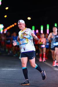 BIB: 2192
                            <button type="button" onclick="openModal(19770804)" class="btn btn-primary btn-sm float-right btn-popup" data-toggle="modal" data-target=".modal-high-quality">
                        <i class="fas fa-shopping-cart"></i> Add to Cart
                    </button>
                                            <button type="button" onclick="isThisMe(19770804, true)" class="btn btn-success btn-sm float-right btn-popup btn-isme hidden" data-toggle="tooltip" data-placement="bottom" title="นี่คือรูปของคุณใช่ไหม คลิกที่นี่เพื่อเอาเข้าอัลบั้ม">
                        <i class="fas fa-plus"></i> Add to album
                    </button>
                    <button type="button" onclick="isThisMe(19770804, false)" class="btn btn-warning btn-sm float-right btn-popup btn-isnotme hidden">
                        <i class="fas fa-ban"></i> Remove from album
                    </button>