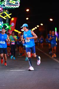 BIB: 43140, 43653
                            <button type="button" onclick="openModal(19760572)" class="btn btn-primary btn-sm float-right btn-popup" data-toggle="modal" data-target=".modal-high-quality">
                        <i class="fas fa-shopping-cart"></i> Add to Cart
                    </button>
                                            <button type="button" onclick="isThisMe(19760572, true)" class="btn btn-success btn-sm float-right btn-popup btn-isme hidden" data-toggle="tooltip" data-placement="bottom" title="นี่คือรูปของคุณใช่ไหม คลิกที่นี่เพื่อเอาเข้าอัลบั้ม">
                        <i class="fas fa-plus"></i> Add to album
                    </button>
                    <button type="button" onclick="isThisMe(19760572, false)" class="btn btn-warning btn-sm float-right btn-popup btn-isnotme hidden">
                        <i class="fas fa-ban"></i> Remove from album
                    </button>