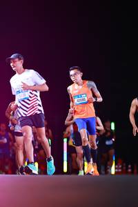 BIB: 1070, 40595
                            <button type="button" onclick="openModal(19719509)" class="btn btn-primary btn-sm float-right btn-popup" data-toggle="modal" data-target=".modal-high-quality">
                        <i class="fas fa-shopping-cart"></i> Add to Cart
                    </button>
                                            <button type="button" onclick="isThisMe(19719509, true)" class="btn btn-success btn-sm float-right btn-popup btn-isme hidden" data-toggle="tooltip" data-placement="bottom" title="นี่คือรูปของคุณใช่ไหม คลิกที่นี่เพื่อเอาเข้าอัลบั้ม">
                        <i class="fas fa-plus"></i> Add to album
                    </button>
                    <button type="button" onclick="isThisMe(19719509, false)" class="btn btn-warning btn-sm float-right btn-popup btn-isnotme hidden">
                        <i class="fas fa-ban"></i> Remove from album
                    </button>