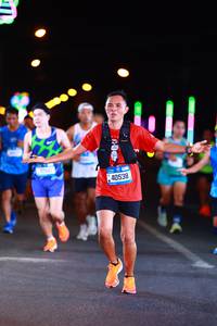 BIB: 2017, 40538
                            <button type="button" onclick="openModal(19735283)" class="btn btn-primary btn-sm float-right btn-popup" data-toggle="modal" data-target=".modal-high-quality">
                        <i class="fas fa-shopping-cart"></i> Add to Cart
                    </button>
                                            <button type="button" onclick="isThisMe(19735283, true)" class="btn btn-success btn-sm float-right btn-popup btn-isme hidden" data-toggle="tooltip" data-placement="bottom" title="นี่คือรูปของคุณใช่ไหม คลิกที่นี่เพื่อเอาเข้าอัลบั้ม">
                        <i class="fas fa-plus"></i> Add to album
                    </button>
                    <button type="button" onclick="isThisMe(19735283, false)" class="btn btn-warning btn-sm float-right btn-popup btn-isnotme hidden">
                        <i class="fas fa-ban"></i> Remove from album
                    </button>