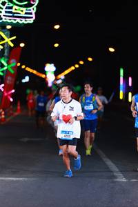 BIB: 42115
                            <button type="button" onclick="openModal(19931706)" class="btn btn-primary btn-sm float-right btn-popup" data-toggle="modal" data-target=".modal-high-quality">
                        <i class="fas fa-shopping-cart"></i> Add to Cart
                    </button>
                                            <button type="button" onclick="isThisMe(19931706, true)" class="btn btn-success btn-sm float-right btn-popup btn-isme hidden" data-toggle="tooltip" data-placement="bottom" title="นี่คือรูปของคุณใช่ไหม คลิกที่นี่เพื่อเอาเข้าอัลบั้ม">
                        <i class="fas fa-plus"></i> Add to album
                    </button>
                    <button type="button" onclick="isThisMe(19931706, false)" class="btn btn-warning btn-sm float-right btn-popup btn-isnotme hidden">
                        <i class="fas fa-ban"></i> Remove from album
                    </button>