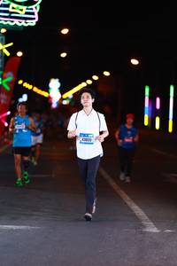BIB: 000, 43809
                            <button type="button" onclick="openModal(19928684)" class="btn btn-primary btn-sm float-right btn-popup" data-toggle="modal" data-target=".modal-high-quality">
                        <i class="fas fa-shopping-cart"></i> Add to Cart
                    </button>
                                            <button type="button" onclick="isThisMe(19928684, true)" class="btn btn-success btn-sm float-right btn-popup btn-isme hidden" data-toggle="tooltip" data-placement="bottom" title="นี่คือรูปของคุณใช่ไหม คลิกที่นี่เพื่อเอาเข้าอัลบั้ม">
                        <i class="fas fa-plus"></i> Add to album
                    </button>
                    <button type="button" onclick="isThisMe(19928684, false)" class="btn btn-warning btn-sm float-right btn-popup btn-isnotme hidden">
                        <i class="fas fa-ban"></i> Remove from album
                    </button>