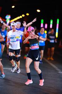 BIB: 43262, 45093
                            <button type="button" onclick="openModal(19725052)" class="btn btn-primary btn-sm float-right btn-popup" data-toggle="modal" data-target=".modal-high-quality">
                        <i class="fas fa-shopping-cart"></i> Add to Cart
                    </button>
                                            <button type="button" onclick="isThisMe(19725052, true)" class="btn btn-success btn-sm float-right btn-popup btn-isme hidden" data-toggle="tooltip" data-placement="bottom" title="นี่คือรูปของคุณใช่ไหม คลิกที่นี่เพื่อเอาเข้าอัลบั้ม">
                        <i class="fas fa-plus"></i> Add to album
                    </button>
                    <button type="button" onclick="isThisMe(19725052, false)" class="btn btn-warning btn-sm float-right btn-popup btn-isnotme hidden">
                        <i class="fas fa-ban"></i> Remove from album
                    </button>