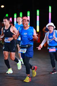 BIB: 4078, 66920, 45836
                            <button type="button" onclick="openModal(19781824)" class="btn btn-primary btn-sm float-right btn-popup" data-toggle="modal" data-target=".modal-high-quality">
                        <i class="fas fa-shopping-cart"></i> Add to Cart
                    </button>
                                            <button type="button" onclick="isThisMe(19781824, true)" class="btn btn-success btn-sm float-right btn-popup btn-isme hidden" data-toggle="tooltip" data-placement="bottom" title="นี่คือรูปของคุณใช่ไหม คลิกที่นี่เพื่อเอาเข้าอัลบั้ม">
                        <i class="fas fa-plus"></i> Add to album
                    </button>
                    <button type="button" onclick="isThisMe(19781824, false)" class="btn btn-warning btn-sm float-right btn-popup btn-isnotme hidden">
                        <i class="fas fa-ban"></i> Remove from album
                    </button>