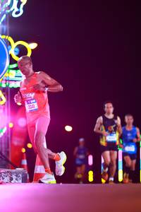 BIB: 3041
                            <button type="button" onclick="openModal(19706192)" class="btn btn-primary btn-sm float-right btn-popup" data-toggle="modal" data-target=".modal-high-quality">
                        <i class="fas fa-shopping-cart"></i> Add to Cart
                    </button>
                                            <button type="button" onclick="isThisMe(19706192, true)" class="btn btn-success btn-sm float-right btn-popup btn-isme hidden" data-toggle="tooltip" data-placement="bottom" title="นี่คือรูปของคุณใช่ไหม คลิกที่นี่เพื่อเอาเข้าอัลบั้ม">
                        <i class="fas fa-plus"></i> Add to album
                    </button>
                    <button type="button" onclick="isThisMe(19706192, false)" class="btn btn-warning btn-sm float-right btn-popup btn-isnotme hidden">
                        <i class="fas fa-ban"></i> Remove from album
                    </button>