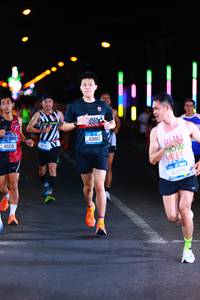 BIB: 40215, 43882
                            <button type="button" onclick="openModal(19757208)" class="btn btn-primary btn-sm float-right btn-popup" data-toggle="modal" data-target=".modal-high-quality">
                        <i class="fas fa-shopping-cart"></i> Add to Cart
                    </button>
                                            <button type="button" onclick="isThisMe(19757208, true)" class="btn btn-success btn-sm float-right btn-popup btn-isme hidden" data-toggle="tooltip" data-placement="bottom" title="นี่คือรูปของคุณใช่ไหม คลิกที่นี่เพื่อเอาเข้าอัลบั้ม">
                        <i class="fas fa-plus"></i> Add to album
                    </button>
                    <button type="button" onclick="isThisMe(19757208, false)" class="btn btn-warning btn-sm float-right btn-popup btn-isnotme hidden">
                        <i class="fas fa-ban"></i> Remove from album
                    </button>