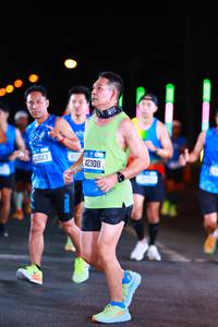 BIB: 3023, 802
                            <button type="button" onclick="openModal(19765528)" class="btn btn-primary btn-sm float-right btn-popup" data-toggle="modal" data-target=".modal-high-quality">
                        <i class="fas fa-shopping-cart"></i> Add to Cart
                    </button>
                                            <button type="button" onclick="isThisMe(19765528, true)" class="btn btn-success btn-sm float-right btn-popup btn-isme hidden" data-toggle="tooltip" data-placement="bottom" title="นี่คือรูปของคุณใช่ไหม คลิกที่นี่เพื่อเอาเข้าอัลบั้ม">
                        <i class="fas fa-plus"></i> Add to album
                    </button>
                    <button type="button" onclick="isThisMe(19765528, false)" class="btn btn-warning btn-sm float-right btn-popup btn-isnotme hidden">
                        <i class="fas fa-ban"></i> Remove from album
                    </button>