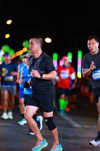 BIB: 4328
                            <button type="button" onclick="openModal(19786140)" class="btn btn-primary btn-sm float-right btn-popup" data-toggle="modal" data-target=".modal-high-quality">
                        <i class="fas fa-shopping-cart"></i> Add to Cart
                    </button>
                                            <button type="button" onclick="isThisMe(19786140, true)" class="btn btn-success btn-sm float-right btn-popup btn-isme hidden" data-toggle="tooltip" data-placement="bottom" title="นี่คือรูปของคุณใช่ไหม คลิกที่นี่เพื่อเอาเข้าอัลบั้ม">
                        <i class="fas fa-plus"></i> Add to album
                    </button>
                    <button type="button" onclick="isThisMe(19786140, false)" class="btn btn-warning btn-sm float-right btn-popup btn-isnotme hidden">
                        <i class="fas fa-ban"></i> Remove from album
                    </button>