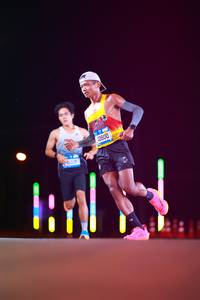 BIB: 0080
                            <button type="button" onclick="openModal(19698410)" class="btn btn-primary btn-sm float-right btn-popup" data-toggle="modal" data-target=".modal-high-quality">
                        <i class="fas fa-shopping-cart"></i> Add to Cart
                    </button>
                                            <button type="button" onclick="isThisMe(19698410, true)" class="btn btn-success btn-sm float-right btn-popup btn-isme hidden" data-toggle="tooltip" data-placement="bottom" title="นี่คือรูปของคุณใช่ไหม คลิกที่นี่เพื่อเอาเข้าอัลบั้ม">
                        <i class="fas fa-plus"></i> Add to album
                    </button>
                    <button type="button" onclick="isThisMe(19698410, false)" class="btn btn-warning btn-sm float-right btn-popup btn-isnotme hidden">
                        <i class="fas fa-ban"></i> Remove from album
                    </button>