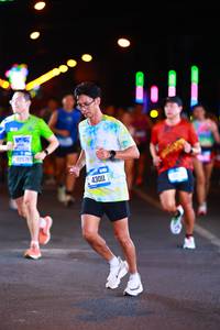 BIB: 2571, 43011
                            <button type="button" onclick="openModal(19725546)" class="btn btn-primary btn-sm float-right btn-popup" data-toggle="modal" data-target=".modal-high-quality">
                        <i class="fas fa-shopping-cart"></i> Add to Cart
                    </button>
                                            <button type="button" onclick="isThisMe(19725546, true)" class="btn btn-success btn-sm float-right btn-popup btn-isme hidden" data-toggle="tooltip" data-placement="bottom" title="นี่คือรูปของคุณใช่ไหม คลิกที่นี่เพื่อเอาเข้าอัลบั้ม">
                        <i class="fas fa-plus"></i> Add to album
                    </button>
                    <button type="button" onclick="isThisMe(19725546, false)" class="btn btn-warning btn-sm float-right btn-popup btn-isnotme hidden">
                        <i class="fas fa-ban"></i> Remove from album
                    </button>