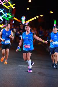 BIB: 41031, 46021, 42708
                            <button type="button" onclick="openModal(19736925)" class="btn btn-primary btn-sm float-right btn-popup" data-toggle="modal" data-target=".modal-high-quality">
                        <i class="fas fa-shopping-cart"></i> Add to Cart
                    </button>
                                            <button type="button" onclick="isThisMe(19736925, true)" class="btn btn-success btn-sm float-right btn-popup btn-isme hidden" data-toggle="tooltip" data-placement="bottom" title="นี่คือรูปของคุณใช่ไหม คลิกที่นี่เพื่อเอาเข้าอัลบั้ม">
                        <i class="fas fa-plus"></i> Add to album
                    </button>
                    <button type="button" onclick="isThisMe(19736925, false)" class="btn btn-warning btn-sm float-right btn-popup btn-isnotme hidden">
                        <i class="fas fa-ban"></i> Remove from album
                    </button>