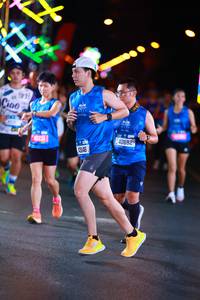 BIB: 3146, 40882
                            <button type="button" onclick="openModal(19729996)" class="btn btn-primary btn-sm float-right btn-popup" data-toggle="modal" data-target=".modal-high-quality">
                        <i class="fas fa-shopping-cart"></i> Add to Cart
                    </button>
                                            <button type="button" onclick="isThisMe(19729996, true)" class="btn btn-success btn-sm float-right btn-popup btn-isme hidden" data-toggle="tooltip" data-placement="bottom" title="นี่คือรูปของคุณใช่ไหม คลิกที่นี่เพื่อเอาเข้าอัลบั้ม">
                        <i class="fas fa-plus"></i> Add to album
                    </button>
                    <button type="button" onclick="isThisMe(19729996, false)" class="btn btn-warning btn-sm float-right btn-popup btn-isnotme hidden">
                        <i class="fas fa-ban"></i> Remove from album
                    </button>