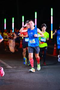 BIB: 4128, 42425, 42331
                            <button type="button" onclick="openModal(19753553)" class="btn btn-primary btn-sm float-right btn-popup" data-toggle="modal" data-target=".modal-high-quality">
                        <i class="fas fa-shopping-cart"></i> Add to Cart
                    </button>
                                            <button type="button" onclick="isThisMe(19753553, true)" class="btn btn-success btn-sm float-right btn-popup btn-isme hidden" data-toggle="tooltip" data-placement="bottom" title="นี่คือรูปของคุณใช่ไหม คลิกที่นี่เพื่อเอาเข้าอัลบั้ม">
                        <i class="fas fa-plus"></i> Add to album
                    </button>
                    <button type="button" onclick="isThisMe(19753553, false)" class="btn btn-warning btn-sm float-right btn-popup btn-isnotme hidden">
                        <i class="fas fa-ban"></i> Remove from album
                    </button>