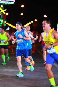 BIB: 42605
                            <button type="button" onclick="openModal(19763580)" class="btn btn-primary btn-sm float-right btn-popup" data-toggle="modal" data-target=".modal-high-quality">
                        <i class="fas fa-shopping-cart"></i> Add to Cart
                    </button>
                                            <button type="button" onclick="isThisMe(19763580, true)" class="btn btn-success btn-sm float-right btn-popup btn-isme hidden" data-toggle="tooltip" data-placement="bottom" title="นี่คือรูปของคุณใช่ไหม คลิกที่นี่เพื่อเอาเข้าอัลบั้ม">
                        <i class="fas fa-plus"></i> Add to album
                    </button>
                    <button type="button" onclick="isThisMe(19763580, false)" class="btn btn-warning btn-sm float-right btn-popup btn-isnotme hidden">
                        <i class="fas fa-ban"></i> Remove from album
                    </button>