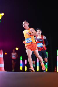 BIB: 43050
                            <button type="button" onclick="openModal(19700437)" class="btn btn-primary btn-sm float-right btn-popup" data-toggle="modal" data-target=".modal-high-quality">
                        <i class="fas fa-shopping-cart"></i> Add to Cart
                    </button>
                                            <button type="button" onclick="isThisMe(19700437, true)" class="btn btn-success btn-sm float-right btn-popup btn-isme hidden" data-toggle="tooltip" data-placement="bottom" title="นี่คือรูปของคุณใช่ไหม คลิกที่นี่เพื่อเอาเข้าอัลบั้ม">
                        <i class="fas fa-plus"></i> Add to album
                    </button>
                    <button type="button" onclick="isThisMe(19700437, false)" class="btn btn-warning btn-sm float-right btn-popup btn-isnotme hidden">
                        <i class="fas fa-ban"></i> Remove from album
                    </button>