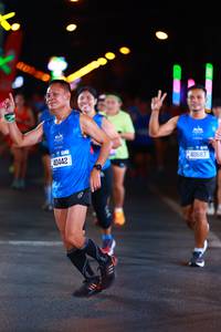 BIB: 40442, 40683
                            <button type="button" onclick="openModal(19784372)" class="btn btn-primary btn-sm float-right btn-popup" data-toggle="modal" data-target=".modal-high-quality">
                        <i class="fas fa-shopping-cart"></i> Add to Cart
                    </button>
                                            <button type="button" onclick="isThisMe(19784372, true)" class="btn btn-success btn-sm float-right btn-popup btn-isme hidden" data-toggle="tooltip" data-placement="bottom" title="นี่คือรูปของคุณใช่ไหม คลิกที่นี่เพื่อเอาเข้าอัลบั้ม">
                        <i class="fas fa-plus"></i> Add to album
                    </button>
                    <button type="button" onclick="isThisMe(19784372, false)" class="btn btn-warning btn-sm float-right btn-popup btn-isnotme hidden">
                        <i class="fas fa-ban"></i> Remove from album
                    </button>