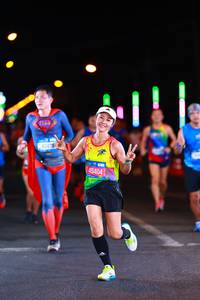 BIB: 1144, 4047, 45404
                            <button type="button" onclick="openModal(19750025)" class="btn btn-primary btn-sm float-right btn-popup" data-toggle="modal" data-target=".modal-high-quality">
                        <i class="fas fa-shopping-cart"></i> Add to Cart
                    </button>
                                            <button type="button" onclick="isThisMe(19750025, true)" class="btn btn-success btn-sm float-right btn-popup btn-isme hidden" data-toggle="tooltip" data-placement="bottom" title="นี่คือรูปของคุณใช่ไหม คลิกที่นี่เพื่อเอาเข้าอัลบั้ม">
                        <i class="fas fa-plus"></i> Add to album
                    </button>
                    <button type="button" onclick="isThisMe(19750025, false)" class="btn btn-warning btn-sm float-right btn-popup btn-isnotme hidden">
                        <i class="fas fa-ban"></i> Remove from album
                    </button>