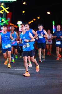 BIB: 41852, 40375
                            <button type="button" onclick="openModal(19750402)" class="btn btn-primary btn-sm float-right btn-popup" data-toggle="modal" data-target=".modal-high-quality">
                        <i class="fas fa-shopping-cart"></i> Add to Cart
                    </button>
                                            <button type="button" onclick="isThisMe(19750402, true)" class="btn btn-success btn-sm float-right btn-popup btn-isme hidden" data-toggle="tooltip" data-placement="bottom" title="นี่คือรูปของคุณใช่ไหม คลิกที่นี่เพื่อเอาเข้าอัลบั้ม">
                        <i class="fas fa-plus"></i> Add to album
                    </button>
                    <button type="button" onclick="isThisMe(19750402, false)" class="btn btn-warning btn-sm float-right btn-popup btn-isnotme hidden">
                        <i class="fas fa-ban"></i> Remove from album
                    </button>