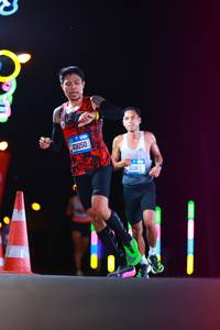 BIB: 43050, 40162
                            <button type="button" onclick="openModal(19700547)" class="btn btn-primary btn-sm float-right btn-popup" data-toggle="modal" data-target=".modal-high-quality">
                        <i class="fas fa-shopping-cart"></i> Add to Cart
                    </button>
                                            <button type="button" onclick="isThisMe(19700547, true)" class="btn btn-success btn-sm float-right btn-popup btn-isme hidden" data-toggle="tooltip" data-placement="bottom" title="นี่คือรูปของคุณใช่ไหม คลิกที่นี่เพื่อเอาเข้าอัลบั้ม">
                        <i class="fas fa-plus"></i> Add to album
                    </button>
                    <button type="button" onclick="isThisMe(19700547, false)" class="btn btn-warning btn-sm float-right btn-popup btn-isnotme hidden">
                        <i class="fas fa-ban"></i> Remove from album
                    </button>