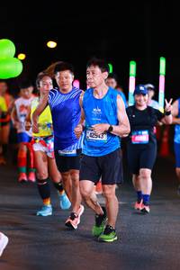 BIB: 2011, 42543
                            <button type="button" onclick="openModal(19786393)" class="btn btn-primary btn-sm float-right btn-popup" data-toggle="modal" data-target=".modal-high-quality">
                        <i class="fas fa-shopping-cart"></i> Add to Cart
                    </button>
                                            <button type="button" onclick="isThisMe(19786393, true)" class="btn btn-success btn-sm float-right btn-popup btn-isme hidden" data-toggle="tooltip" data-placement="bottom" title="นี่คือรูปของคุณใช่ไหม คลิกที่นี่เพื่อเอาเข้าอัลบั้ม">
                        <i class="fas fa-plus"></i> Add to album
                    </button>
                    <button type="button" onclick="isThisMe(19786393, false)" class="btn btn-warning btn-sm float-right btn-popup btn-isnotme hidden">
                        <i class="fas fa-ban"></i> Remove from album
                    </button>