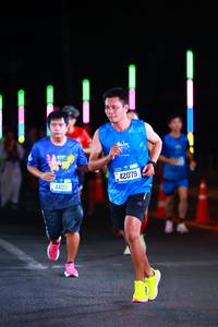 BIB: 44018, 42079
                            <button type="button" onclick="openModal(19753217)" class="btn btn-primary btn-sm float-right btn-popup" data-toggle="modal" data-target=".modal-high-quality">
                        <i class="fas fa-shopping-cart"></i> Add to Cart
                    </button>
                                            <button type="button" onclick="isThisMe(19753217, true)" class="btn btn-success btn-sm float-right btn-popup btn-isme hidden" data-toggle="tooltip" data-placement="bottom" title="นี่คือรูปของคุณใช่ไหม คลิกที่นี่เพื่อเอาเข้าอัลบั้ม">
                        <i class="fas fa-plus"></i> Add to album
                    </button>
                    <button type="button" onclick="isThisMe(19753217, false)" class="btn btn-warning btn-sm float-right btn-popup btn-isnotme hidden">
                        <i class="fas fa-ban"></i> Remove from album
                    </button>