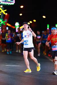 BIB: 41291, 45435
                            <button type="button" onclick="openModal(19790229)" class="btn btn-primary btn-sm float-right btn-popup" data-toggle="modal" data-target=".modal-high-quality">
                        <i class="fas fa-shopping-cart"></i> Add to Cart
                    </button>
                                            <button type="button" onclick="isThisMe(19790229, true)" class="btn btn-success btn-sm float-right btn-popup btn-isme hidden" data-toggle="tooltip" data-placement="bottom" title="นี่คือรูปของคุณใช่ไหม คลิกที่นี่เพื่อเอาเข้าอัลบั้ม">
                        <i class="fas fa-plus"></i> Add to album
                    </button>
                    <button type="button" onclick="isThisMe(19790229, false)" class="btn btn-warning btn-sm float-right btn-popup btn-isnotme hidden">
                        <i class="fas fa-ban"></i> Remove from album
                    </button>