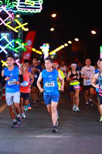 BIB: 41540, 40166, 40918
                            <button type="button" onclick="openModal(19738001)" class="btn btn-primary btn-sm float-right btn-popup" data-toggle="modal" data-target=".modal-high-quality">
                        <i class="fas fa-shopping-cart"></i> Add to Cart
                    </button>
                                            <button type="button" onclick="isThisMe(19738001, true)" class="btn btn-success btn-sm float-right btn-popup btn-isme hidden" data-toggle="tooltip" data-placement="bottom" title="นี่คือรูปของคุณใช่ไหม คลิกที่นี่เพื่อเอาเข้าอัลบั้ม">
                        <i class="fas fa-plus"></i> Add to album
                    </button>
                    <button type="button" onclick="isThisMe(19738001, false)" class="btn btn-warning btn-sm float-right btn-popup btn-isnotme hidden">
                        <i class="fas fa-ban"></i> Remove from album
                    </button>