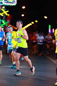 BIB: 41000, 3030
                            <button type="button" onclick="openModal(19789627)" class="btn btn-primary btn-sm float-right btn-popup" data-toggle="modal" data-target=".modal-high-quality">
                        <i class="fas fa-shopping-cart"></i> Add to Cart
                    </button>
                                            <button type="button" onclick="isThisMe(19789627, true)" class="btn btn-success btn-sm float-right btn-popup btn-isme hidden" data-toggle="tooltip" data-placement="bottom" title="นี่คือรูปของคุณใช่ไหม คลิกที่นี่เพื่อเอาเข้าอัลบั้ม">
                        <i class="fas fa-plus"></i> Add to album
                    </button>
                    <button type="button" onclick="isThisMe(19789627, false)" class="btn btn-warning btn-sm float-right btn-popup btn-isnotme hidden">
                        <i class="fas fa-ban"></i> Remove from album
                    </button>