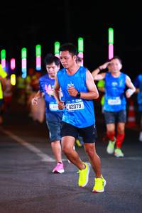 BIB: 42079
                            <button type="button" onclick="openModal(19753406)" class="btn btn-primary btn-sm float-right btn-popup" data-toggle="modal" data-target=".modal-high-quality">
                        <i class="fas fa-shopping-cart"></i> Add to Cart
                    </button>
                                            <button type="button" onclick="isThisMe(19753406, true)" class="btn btn-success btn-sm float-right btn-popup btn-isme hidden" data-toggle="tooltip" data-placement="bottom" title="นี่คือรูปของคุณใช่ไหม คลิกที่นี่เพื่อเอาเข้าอัลบั้ม">
                        <i class="fas fa-plus"></i> Add to album
                    </button>
                    <button type="button" onclick="isThisMe(19753406, false)" class="btn btn-warning btn-sm float-right btn-popup btn-isnotme hidden">
                        <i class="fas fa-ban"></i> Remove from album
                    </button>