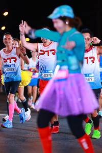 BIB: 40689, 43378, 3477
                            <button type="button" onclick="openModal(19767504)" class="btn btn-primary btn-sm float-right btn-popup" data-toggle="modal" data-target=".modal-high-quality">
                        <i class="fas fa-shopping-cart"></i> Add to Cart
                    </button>
                                            <button type="button" onclick="isThisMe(19767504, true)" class="btn btn-success btn-sm float-right btn-popup btn-isme hidden" data-toggle="tooltip" data-placement="bottom" title="นี่คือรูปของคุณใช่ไหม คลิกที่นี่เพื่อเอาเข้าอัลบั้ม">
                        <i class="fas fa-plus"></i> Add to album
                    </button>
                    <button type="button" onclick="isThisMe(19767504, false)" class="btn btn-warning btn-sm float-right btn-popup btn-isnotme hidden">
                        <i class="fas fa-ban"></i> Remove from album
                    </button>