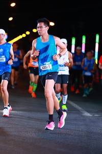 BIB: 946, 43585
                            <button type="button" onclick="openModal(19740556)" class="btn btn-primary btn-sm float-right btn-popup" data-toggle="modal" data-target=".modal-high-quality">
                        <i class="fas fa-shopping-cart"></i> Add to Cart
                    </button>
                                            <button type="button" onclick="isThisMe(19740556, true)" class="btn btn-success btn-sm float-right btn-popup btn-isme hidden" data-toggle="tooltip" data-placement="bottom" title="นี่คือรูปของคุณใช่ไหม คลิกที่นี่เพื่อเอาเข้าอัลบั้ม">
                        <i class="fas fa-plus"></i> Add to album
                    </button>
                    <button type="button" onclick="isThisMe(19740556, false)" class="btn btn-warning btn-sm float-right btn-popup btn-isnotme hidden">
                        <i class="fas fa-ban"></i> Remove from album
                    </button>