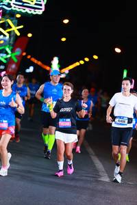 BIB: 768, 45348, 41406
                            <button type="button" onclick="openModal(19911718)" class="btn btn-primary btn-sm float-right btn-popup" data-toggle="modal" data-target=".modal-high-quality">
                        <i class="fas fa-shopping-cart"></i> Add to Cart
                    </button>
                                            <button type="button" onclick="isThisMe(19911718, true)" class="btn btn-success btn-sm float-right btn-popup btn-isme hidden" data-toggle="tooltip" data-placement="bottom" title="นี่คือรูปของคุณใช่ไหม คลิกที่นี่เพื่อเอาเข้าอัลบั้ม">
                        <i class="fas fa-plus"></i> Add to album
                    </button>
                    <button type="button" onclick="isThisMe(19911718, false)" class="btn btn-warning btn-sm float-right btn-popup btn-isnotme hidden">
                        <i class="fas fa-ban"></i> Remove from album
                    </button>