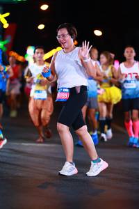 BIB: 6059
                            <button type="button" onclick="openModal(19767413)" class="btn btn-primary btn-sm float-right btn-popup" data-toggle="modal" data-target=".modal-high-quality">
                        <i class="fas fa-shopping-cart"></i> Add to Cart
                    </button>
                                            <button type="button" onclick="isThisMe(19767413, true)" class="btn btn-success btn-sm float-right btn-popup btn-isme hidden" data-toggle="tooltip" data-placement="bottom" title="นี่คือรูปของคุณใช่ไหม คลิกที่นี่เพื่อเอาเข้าอัลบั้ม">
                        <i class="fas fa-plus"></i> Add to album
                    </button>
                    <button type="button" onclick="isThisMe(19767413, false)" class="btn btn-warning btn-sm float-right btn-popup btn-isnotme hidden">
                        <i class="fas fa-ban"></i> Remove from album
                    </button>