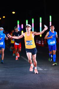 BIB: 40705, 520
                            <button type="button" onclick="openModal(19729114)" class="btn btn-primary btn-sm float-right btn-popup" data-toggle="modal" data-target=".modal-high-quality">
                        <i class="fas fa-shopping-cart"></i> Add to Cart
                    </button>
                                            <button type="button" onclick="isThisMe(19729114, true)" class="btn btn-success btn-sm float-right btn-popup btn-isme hidden" data-toggle="tooltip" data-placement="bottom" title="นี่คือรูปของคุณใช่ไหม คลิกที่นี่เพื่อเอาเข้าอัลบั้ม">
                        <i class="fas fa-plus"></i> Add to album
                    </button>
                    <button type="button" onclick="isThisMe(19729114, false)" class="btn btn-warning btn-sm float-right btn-popup btn-isnotme hidden">
                        <i class="fas fa-ban"></i> Remove from album
                    </button>