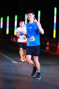 BIB: 144, 65416
                            <button type="button" onclick="openModal(19774823)" class="btn btn-primary btn-sm float-right btn-popup" data-toggle="modal" data-target=".modal-high-quality">
                        <i class="fas fa-shopping-cart"></i> Add to Cart
                    </button>
                                            <button type="button" onclick="isThisMe(19774823, true)" class="btn btn-success btn-sm float-right btn-popup btn-isme hidden" data-toggle="tooltip" data-placement="bottom" title="นี่คือรูปของคุณใช่ไหม คลิกที่นี่เพื่อเอาเข้าอัลบั้ม">
                        <i class="fas fa-plus"></i> Add to album
                    </button>
                    <button type="button" onclick="isThisMe(19774823, false)" class="btn btn-warning btn-sm float-right btn-popup btn-isnotme hidden">
                        <i class="fas fa-ban"></i> Remove from album
                    </button>