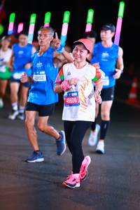 BIB: 8099, 2560
                            <button type="button" onclick="openModal(19844895)" class="btn btn-primary btn-sm float-right btn-popup" data-toggle="modal" data-target=".modal-high-quality">
                        <i class="fas fa-shopping-cart"></i> Add to Cart
                    </button>
                                            <button type="button" onclick="isThisMe(19844895, true)" class="btn btn-success btn-sm float-right btn-popup btn-isme hidden" data-toggle="tooltip" data-placement="bottom" title="นี่คือรูปของคุณใช่ไหม คลิกที่นี่เพื่อเอาเข้าอัลบั้ม">
                        <i class="fas fa-plus"></i> Add to album
                    </button>
                    <button type="button" onclick="isThisMe(19844895, false)" class="btn btn-warning btn-sm float-right btn-popup btn-isnotme hidden">
                        <i class="fas fa-ban"></i> Remove from album
                    </button>
