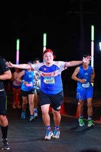 BIB: 44097, 4051
                            <button type="button" onclick="openModal(19778178)" class="btn btn-primary btn-sm float-right btn-popup" data-toggle="modal" data-target=".modal-high-quality">
                        <i class="fas fa-shopping-cart"></i> Add to Cart
                    </button>
                                            <button type="button" onclick="isThisMe(19778178, true)" class="btn btn-success btn-sm float-right btn-popup btn-isme hidden" data-toggle="tooltip" data-placement="bottom" title="นี่คือรูปของคุณใช่ไหม คลิกที่นี่เพื่อเอาเข้าอัลบั้ม">
                        <i class="fas fa-plus"></i> Add to album
                    </button>
                    <button type="button" onclick="isThisMe(19778178, false)" class="btn btn-warning btn-sm float-right btn-popup btn-isnotme hidden">
                        <i class="fas fa-ban"></i> Remove from album
                    </button>