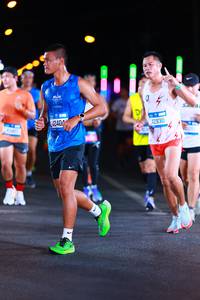 BIB: 4240, 42930
                            <button type="button" onclick="openModal(19747195)" class="btn btn-primary btn-sm float-right btn-popup" data-toggle="modal" data-target=".modal-high-quality">
                        <i class="fas fa-shopping-cart"></i> Add to Cart
                    </button>
                                            <button type="button" onclick="isThisMe(19747195, true)" class="btn btn-success btn-sm float-right btn-popup btn-isme hidden" data-toggle="tooltip" data-placement="bottom" title="นี่คือรูปของคุณใช่ไหม คลิกที่นี่เพื่อเอาเข้าอัลบั้ม">
                        <i class="fas fa-plus"></i> Add to album
                    </button>
                    <button type="button" onclick="isThisMe(19747195, false)" class="btn btn-warning btn-sm float-right btn-popup btn-isnotme hidden">
                        <i class="fas fa-ban"></i> Remove from album
                    </button>