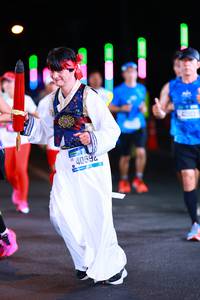 BIB: 40592, 1703
                            <button type="button" onclick="openModal(19754639)" class="btn btn-primary btn-sm float-right btn-popup" data-toggle="modal" data-target=".modal-high-quality">
                        <i class="fas fa-shopping-cart"></i> Add to Cart
                    </button>
                                            <button type="button" onclick="isThisMe(19754639, true)" class="btn btn-success btn-sm float-right btn-popup btn-isme hidden" data-toggle="tooltip" data-placement="bottom" title="นี่คือรูปของคุณใช่ไหม คลิกที่นี่เพื่อเอาเข้าอัลบั้ม">
                        <i class="fas fa-plus"></i> Add to album
                    </button>
                    <button type="button" onclick="isThisMe(19754639, false)" class="btn btn-warning btn-sm float-right btn-popup btn-isnotme hidden">
                        <i class="fas fa-ban"></i> Remove from album
                    </button>