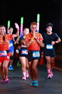 BIB: 77469, 40190
                            <button type="button" onclick="openModal(19788699)" class="btn btn-primary btn-sm float-right btn-popup" data-toggle="modal" data-target=".modal-high-quality">
                        <i class="fas fa-shopping-cart"></i> Add to Cart
                    </button>
                                            <button type="button" onclick="isThisMe(19788699, true)" class="btn btn-success btn-sm float-right btn-popup btn-isme hidden" data-toggle="tooltip" data-placement="bottom" title="นี่คือรูปของคุณใช่ไหม คลิกที่นี่เพื่อเอาเข้าอัลบั้ม">
                        <i class="fas fa-plus"></i> Add to album
                    </button>
                    <button type="button" onclick="isThisMe(19788699, false)" class="btn btn-warning btn-sm float-right btn-popup btn-isnotme hidden">
                        <i class="fas fa-ban"></i> Remove from album
                    </button>