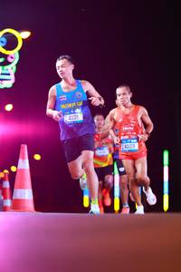 BIB: 41135, 40105
                            <button type="button" onclick="openModal(19701534)" class="btn btn-primary btn-sm float-right btn-popup" data-toggle="modal" data-target=".modal-high-quality">
                        <i class="fas fa-shopping-cart"></i> Add to Cart
                    </button>
                                            <button type="button" onclick="isThisMe(19701534, true)" class="btn btn-success btn-sm float-right btn-popup btn-isme hidden" data-toggle="tooltip" data-placement="bottom" title="นี่คือรูปของคุณใช่ไหม คลิกที่นี่เพื่อเอาเข้าอัลบั้ม">
                        <i class="fas fa-plus"></i> Add to album
                    </button>
                    <button type="button" onclick="isThisMe(19701534, false)" class="btn btn-warning btn-sm float-right btn-popup btn-isnotme hidden">
                        <i class="fas fa-ban"></i> Remove from album
                    </button>