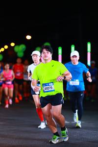 BIB: 44079, 42193
                            <button type="button" onclick="openModal(19749395)" class="btn btn-primary btn-sm float-right btn-popup" data-toggle="modal" data-target=".modal-high-quality">
                        <i class="fas fa-shopping-cart"></i> Add to Cart
                    </button>
                                            <button type="button" onclick="isThisMe(19749395, true)" class="btn btn-success btn-sm float-right btn-popup btn-isme hidden" data-toggle="tooltip" data-placement="bottom" title="นี่คือรูปของคุณใช่ไหม คลิกที่นี่เพื่อเอาเข้าอัลบั้ม">
                        <i class="fas fa-plus"></i> Add to album
                    </button>
                    <button type="button" onclick="isThisMe(19749395, false)" class="btn btn-warning btn-sm float-right btn-popup btn-isnotme hidden">
                        <i class="fas fa-ban"></i> Remove from album
                    </button>