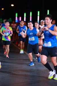 BIB: 1050, 42302, 43680
                            <button type="button" onclick="openModal(19756443)" class="btn btn-primary btn-sm float-right btn-popup" data-toggle="modal" data-target=".modal-high-quality">
                        <i class="fas fa-shopping-cart"></i> Add to Cart
                    </button>
                                            <button type="button" onclick="isThisMe(19756443, true)" class="btn btn-success btn-sm float-right btn-popup btn-isme hidden" data-toggle="tooltip" data-placement="bottom" title="นี่คือรูปของคุณใช่ไหม คลิกที่นี่เพื่อเอาเข้าอัลบั้ม">
                        <i class="fas fa-plus"></i> Add to album
                    </button>
                    <button type="button" onclick="isThisMe(19756443, false)" class="btn btn-warning btn-sm float-right btn-popup btn-isnotme hidden">
                        <i class="fas fa-ban"></i> Remove from album
                    </button>