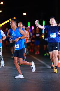 BIB: 0648, 81402
                            <button type="button" onclick="openModal(19784074)" class="btn btn-primary btn-sm float-right btn-popup" data-toggle="modal" data-target=".modal-high-quality">
                        <i class="fas fa-shopping-cart"></i> Add to Cart
                    </button>
                                            <button type="button" onclick="isThisMe(19784074, true)" class="btn btn-success btn-sm float-right btn-popup btn-isme hidden" data-toggle="tooltip" data-placement="bottom" title="นี่คือรูปของคุณใช่ไหม คลิกที่นี่เพื่อเอาเข้าอัลบั้ม">
                        <i class="fas fa-plus"></i> Add to album
                    </button>
                    <button type="button" onclick="isThisMe(19784074, false)" class="btn btn-warning btn-sm float-right btn-popup btn-isnotme hidden">
                        <i class="fas fa-ban"></i> Remove from album
                    </button>